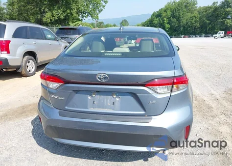 2022 Toyota Corolla Le z USA, uszkodzony, nr VIN JTDEPMAE2NJ221443